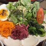 本とごはんと古道具 Patrie - 