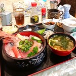なにわ屋 - 料理写真:海鮮丼定食 980円