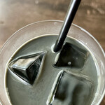 薬舗 坂の途中 - ラテでも黒いね