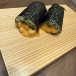 鮨と地酒 地雷也 本町店 - うに巻き