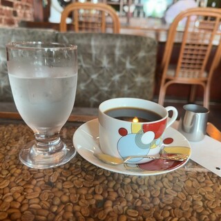 珈琲専門店 煉瓦_1