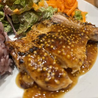 カフェ&ダイニングみのりみのる_1