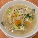 日高屋 - 料理写真:野菜たっぷりタンメン(620円)