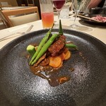 MARINA TERRACE - 洋　メイン肉料理牛ロースステーキ