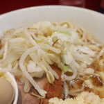 ラーメン二郎 - ヤサイ（そのまま）