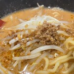 蔵出し味噌 麺場 田所商店 - ひき肉＆もやし