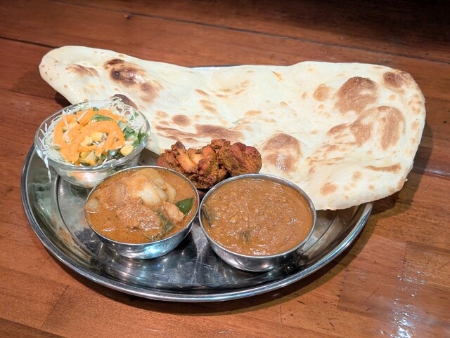 Sultan Higashiuenoten photo 2