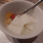 中華料理福臨門 - 杏仁豆腐