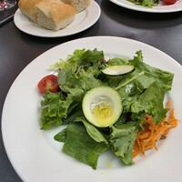 grigio la tavola - 