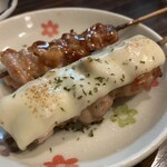 炭火焼鳥どげん - セセリ、鳥チーズ塩