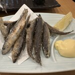 伊豆太郎 - 鯖っ子という鯖の幼魚の唐揚げ