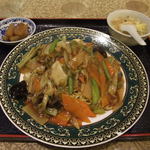 上海庭 - 【ランチ】五目焼きそば