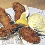 フィッシャーマンズマーケットオイスターバー - 牡蠣フライ・自家製タルタルソース（２人前）