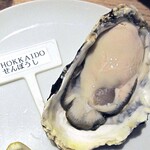 フィッシャーマンズマーケットオイスターバー - 生牡蠣（仙鳳趾）