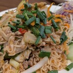 やまとん食堂 - ヤムママー（タイ風ヌードルサラダ）