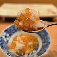鮨裕葉 - イクラ丼
