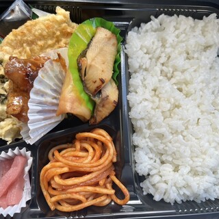 弁当のはちわか_0