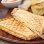moe cafe - 料理写真:HOTサンド。ベーコン＆チーズ。
