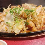 花いちもんめ - 黒毛和牛ホルモン鉄板定食  ¥2,160