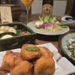 藁と瓶 赤星カツヲ - 