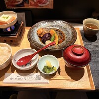 銀座米料亭 八代目儀兵衛 - 