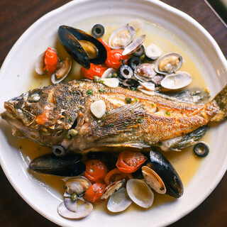 Creative Italian Cuisine ◆ Enjoy the rich flavors of seafood in our Acqua Pazza and more!