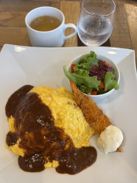 カフェレストラン ビクトリア（盛岡）｜カナディアンパークの隠れ家カフェ