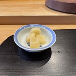 鮨 十兵衛 - ガリ