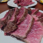 肉のオカダ宴会場 - ローストビーフ