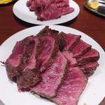 肉のオカダ宴会場 - ローストビーフ