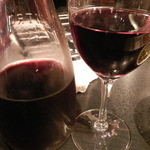 焼肉  炭聖 - デキャンタ赤ワイン