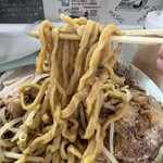 ラーメン荘 歴史を刻め - 麺リフトアップ