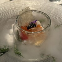 横浜モノリス - 