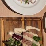 24/7 cafe apartment - 