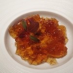 北新地Koutaro - 愛媛産赤雲丹・北海道産黄人参ムース、雉のコンソメジュレ