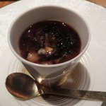 北新地Koutaro - 猪肉のロワイヤル　香り茸、ヌメリスギ茸　猪コンソメ