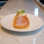 幸せのパンケーキ - 料理写真:☆【幸せのパンケーキ 北新地店】さん…１番人気の幸せのパンケーキ(≧▽≦)/～♡☆