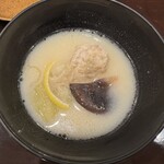 酒亭 田中 - 熊野地鶏つくねのお椀白味噌仕立てとろ茄子黒鮑茸