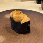 鮨 十兵衛 - 雲丹軍艦