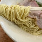 貝と地鶏だしのらぁ麺 ちょろ - 
