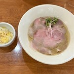 貝と地鶏だしのらぁ麺 ちょろ - 