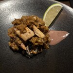 Claro - 秋刀魚のパエリア、苦味のある肝ソース