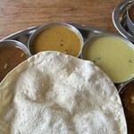 巡るインド - ラッサム、サンバル、クートゥー