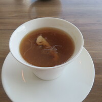 中国料理 滄 - 松茸入りふかひれスープ