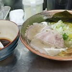 覆麺 智 - 