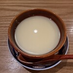 月泉 - 杏仁豆腐