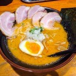 麺屋 参壱 - チャーシュー味噌豚骨ラーメン