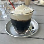 ナス・ショウゾウ カフェ - ウインナーコーヒー