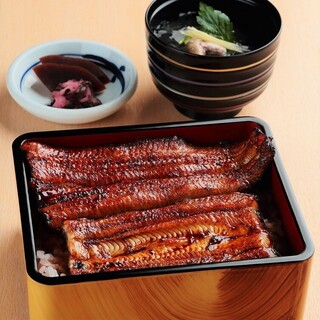 【創業70年を超える】町屋でいただく東京風国産鰻料理
