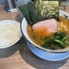 ラーメン 野良裏家